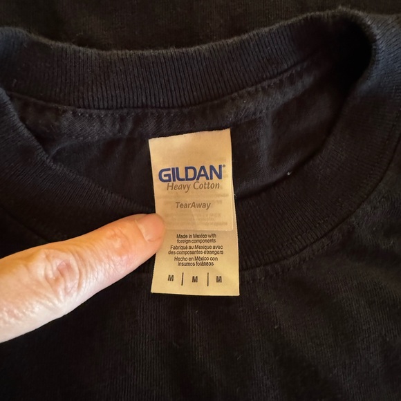 Philadelphia Eagles Black T-shirt - Home Dogs Gonna Eat Size M - Picture 5 of 7